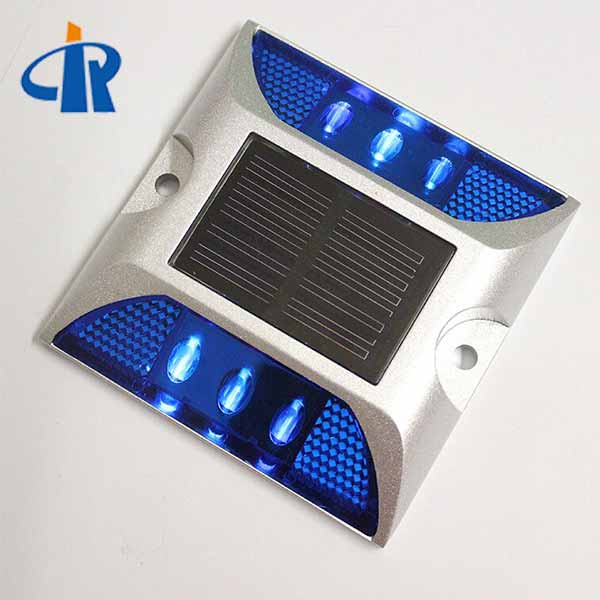 <h3>Square solar powered road stud glass road marker</h3>
